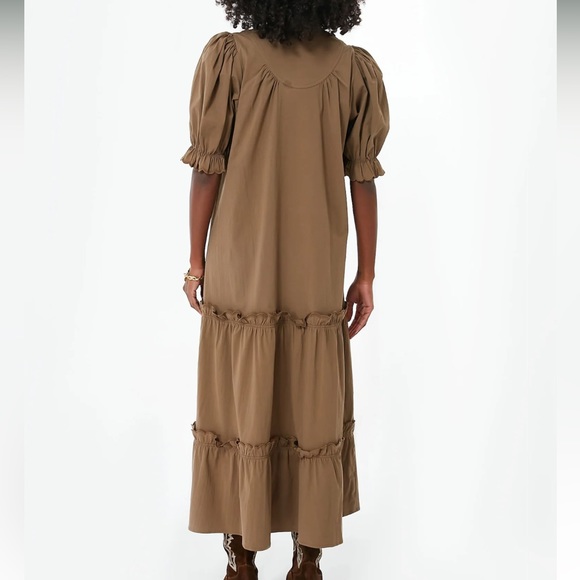 POMANDER PLACE

Selena Maxi Dress - Picture 4 of 10